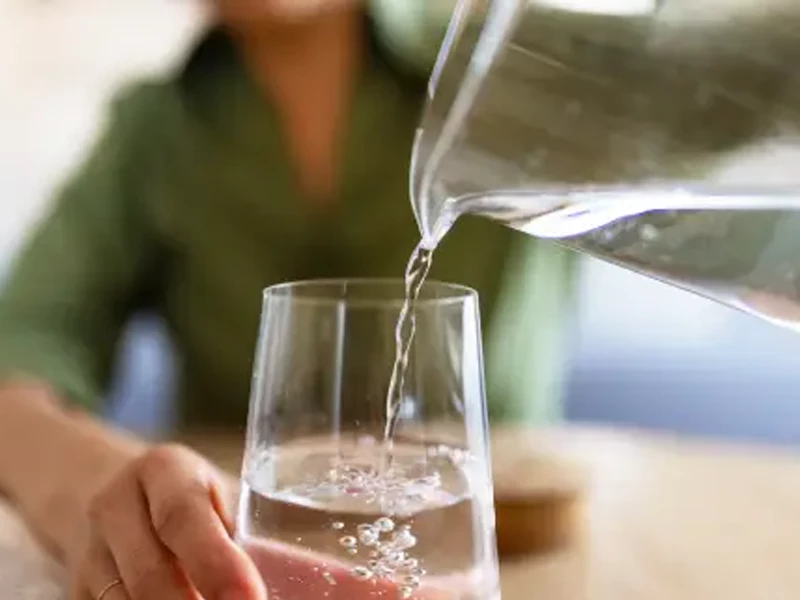 درمان کم آبی بدن حین درمان سرطان